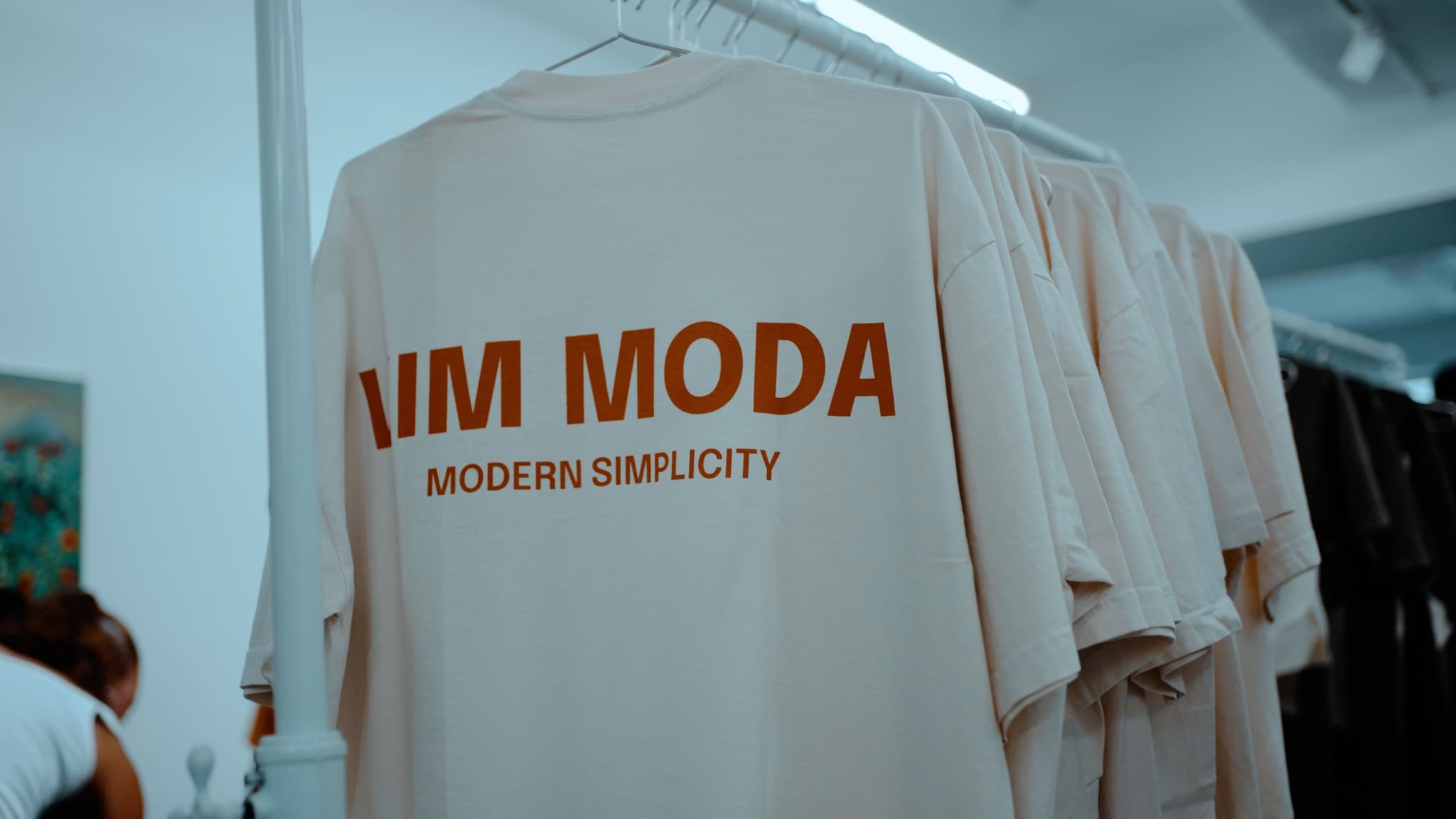 An Afternoon with Vim Moda (June 2025) lookbook photo 3