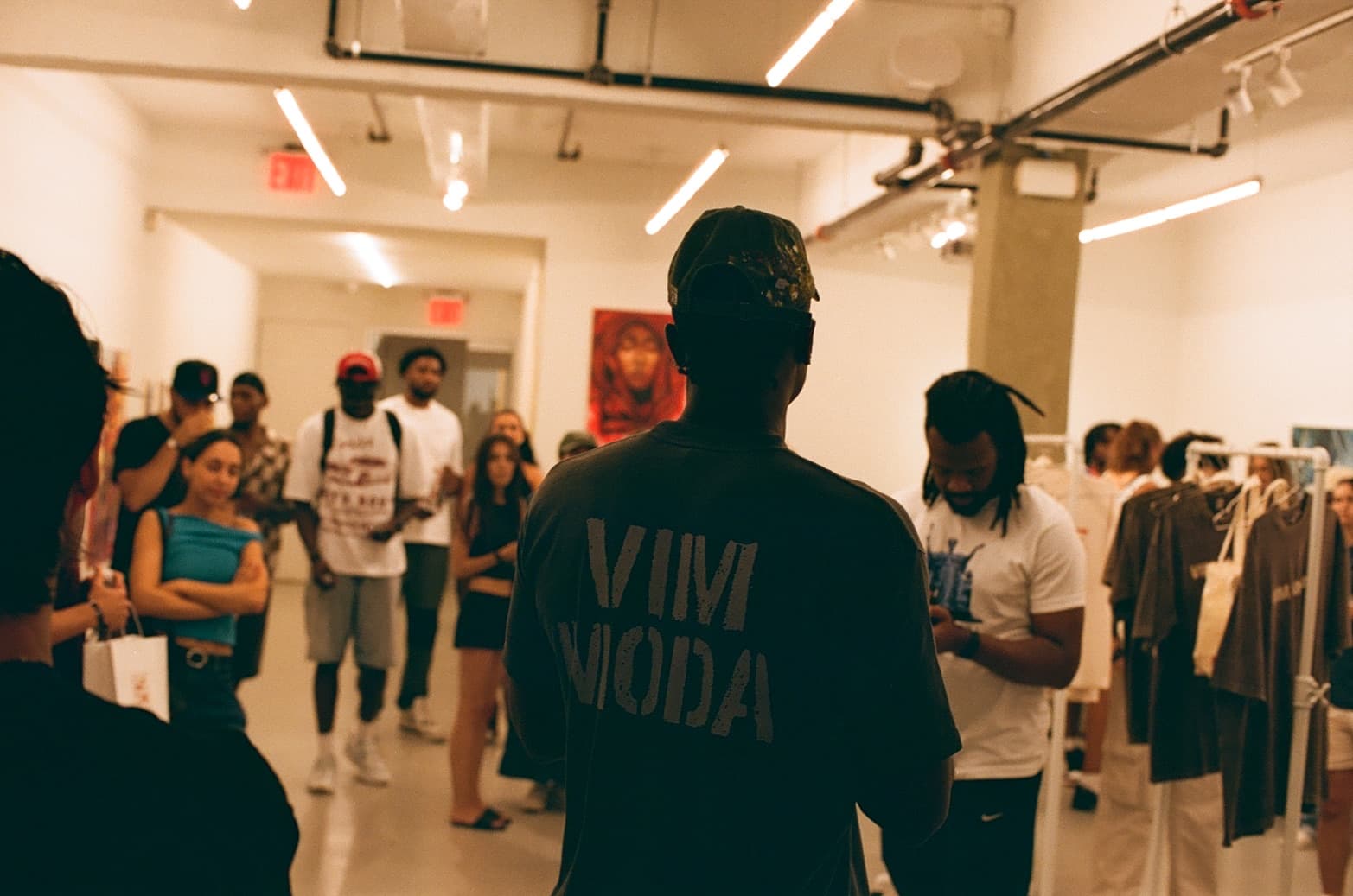 An Afternoon with Vim Moda (June 2025) lookbook photo 11